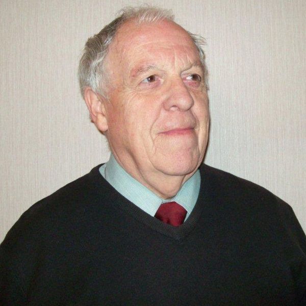 A picture of Les Chamberlain